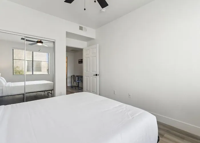 Cozysuites - Westgate With Pool 06 * Glendale