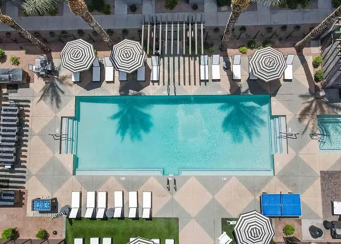 Cozysuites - Westgate With Pool 06 Apartment